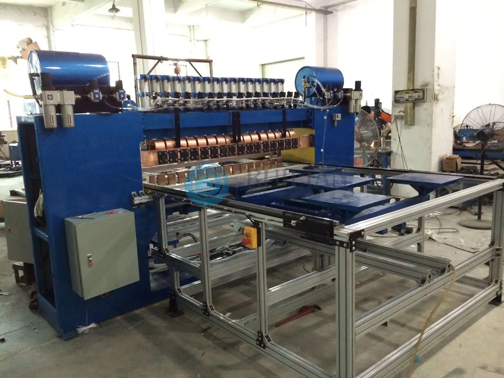 product-1-1 product-1-1